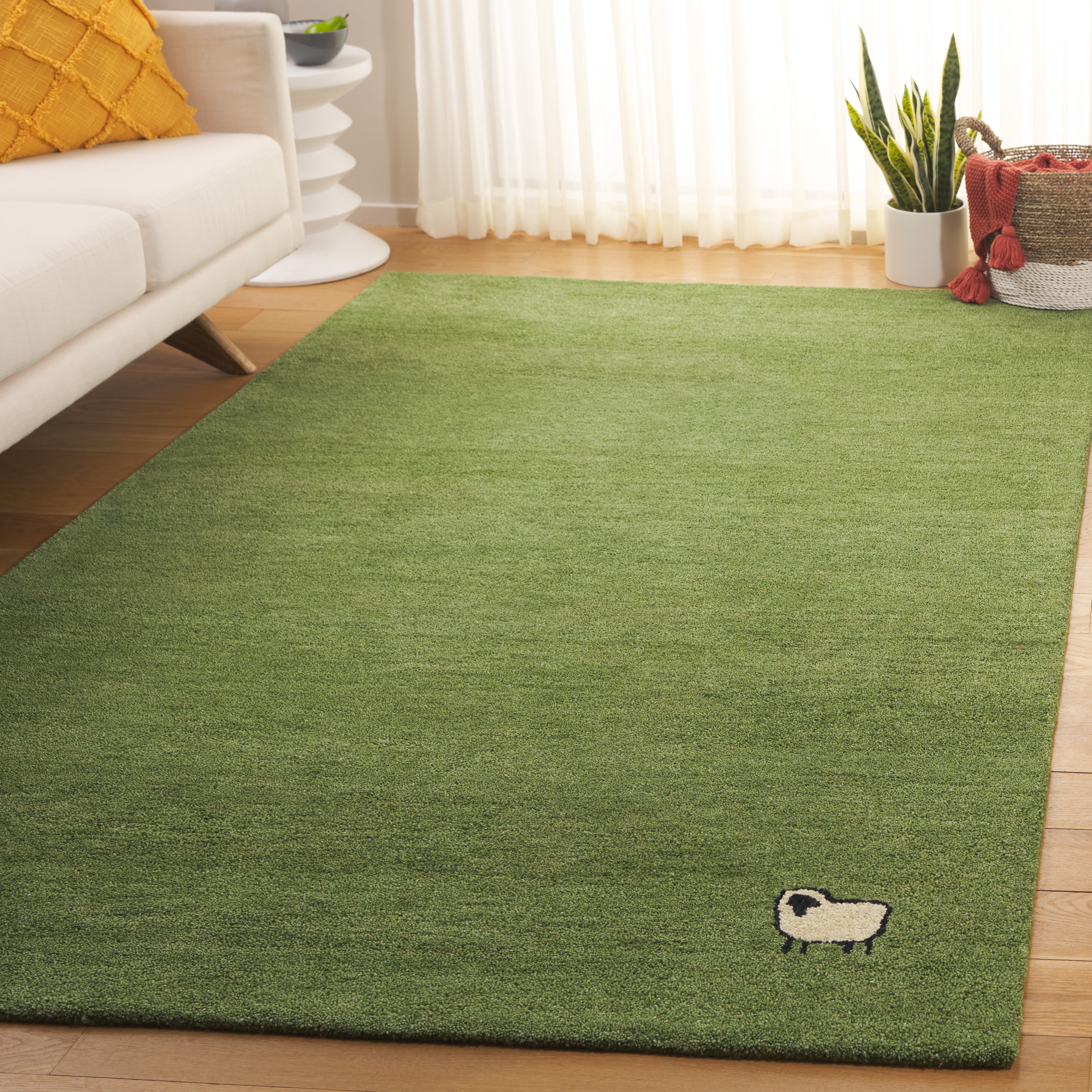 Safavieh Himalaya April Novelty Area Rug, Green, 6' x 6' Square