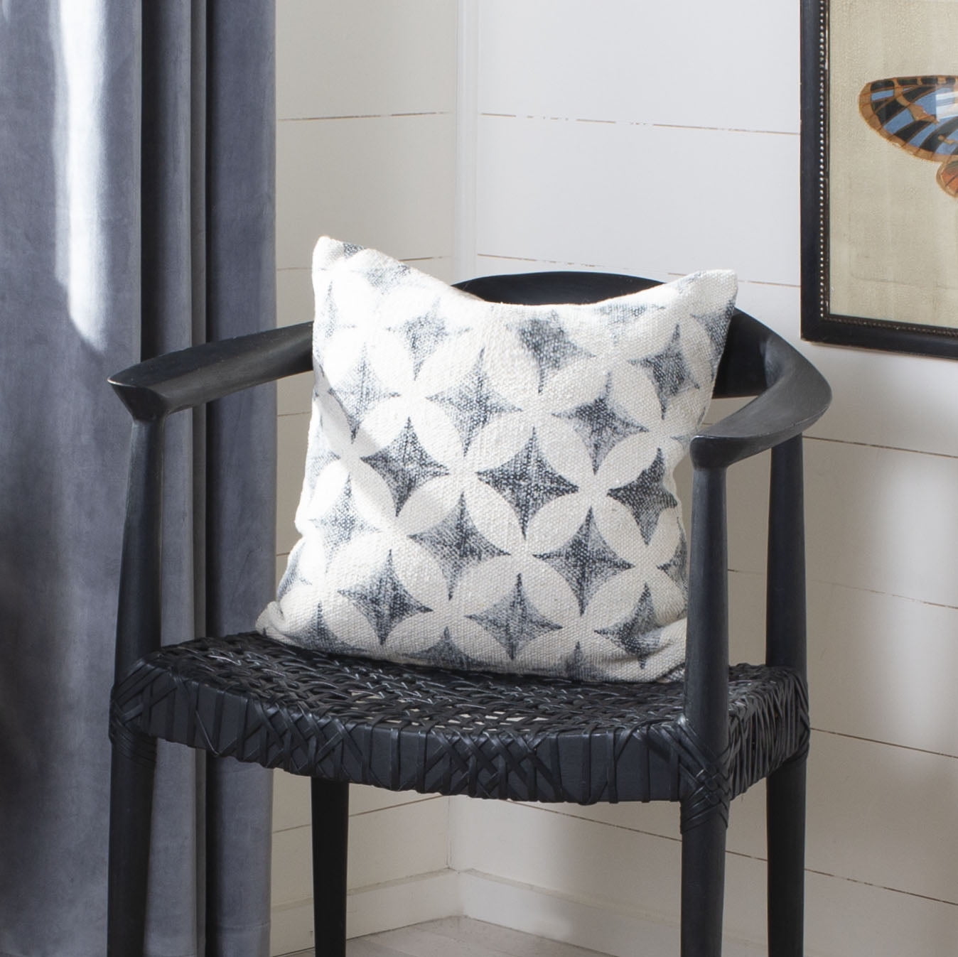 Kalen Gray and Cream Cotton Geometric Throw Pillow Set