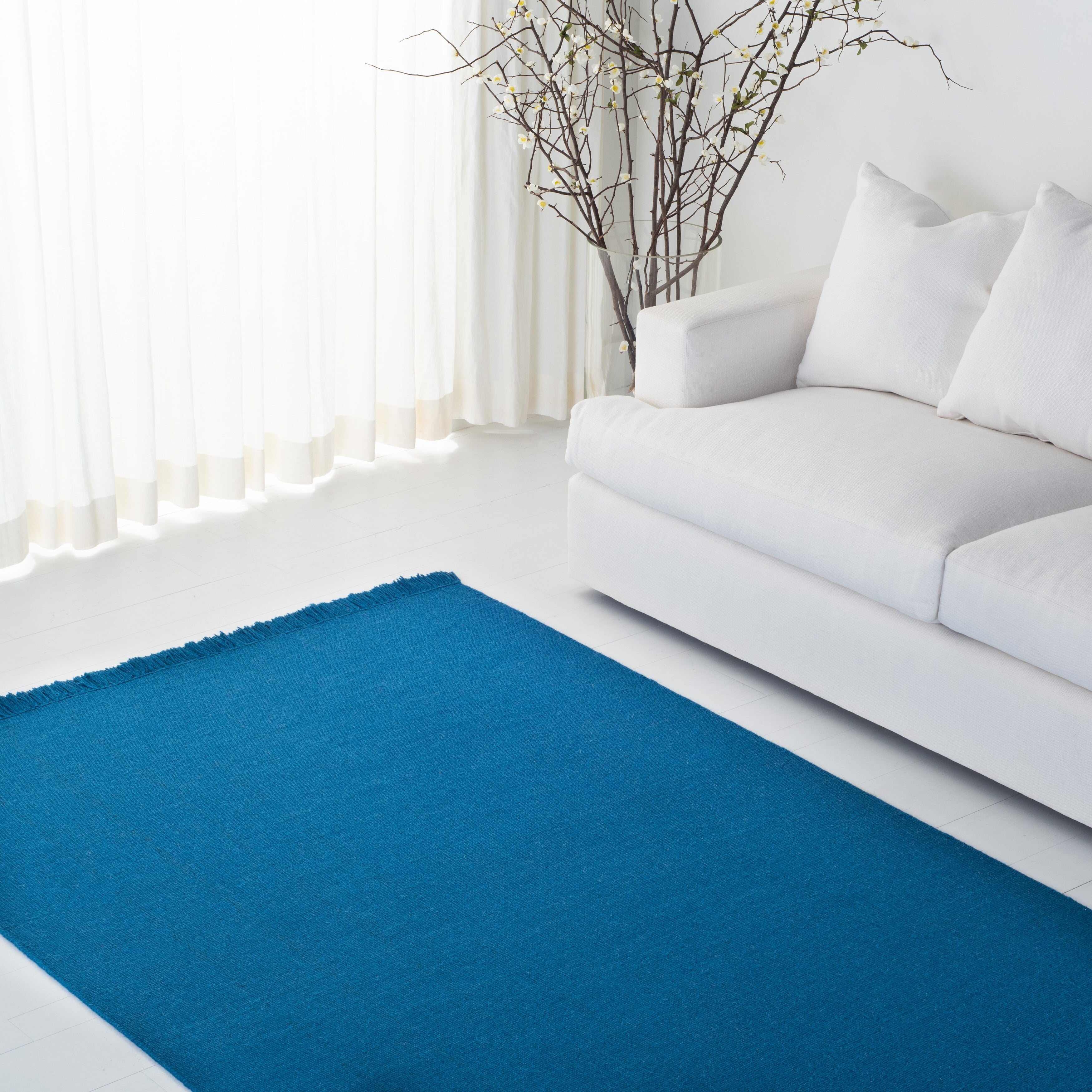Hand-Knotted Chic Blue Wool 9' x 12' Area Rug