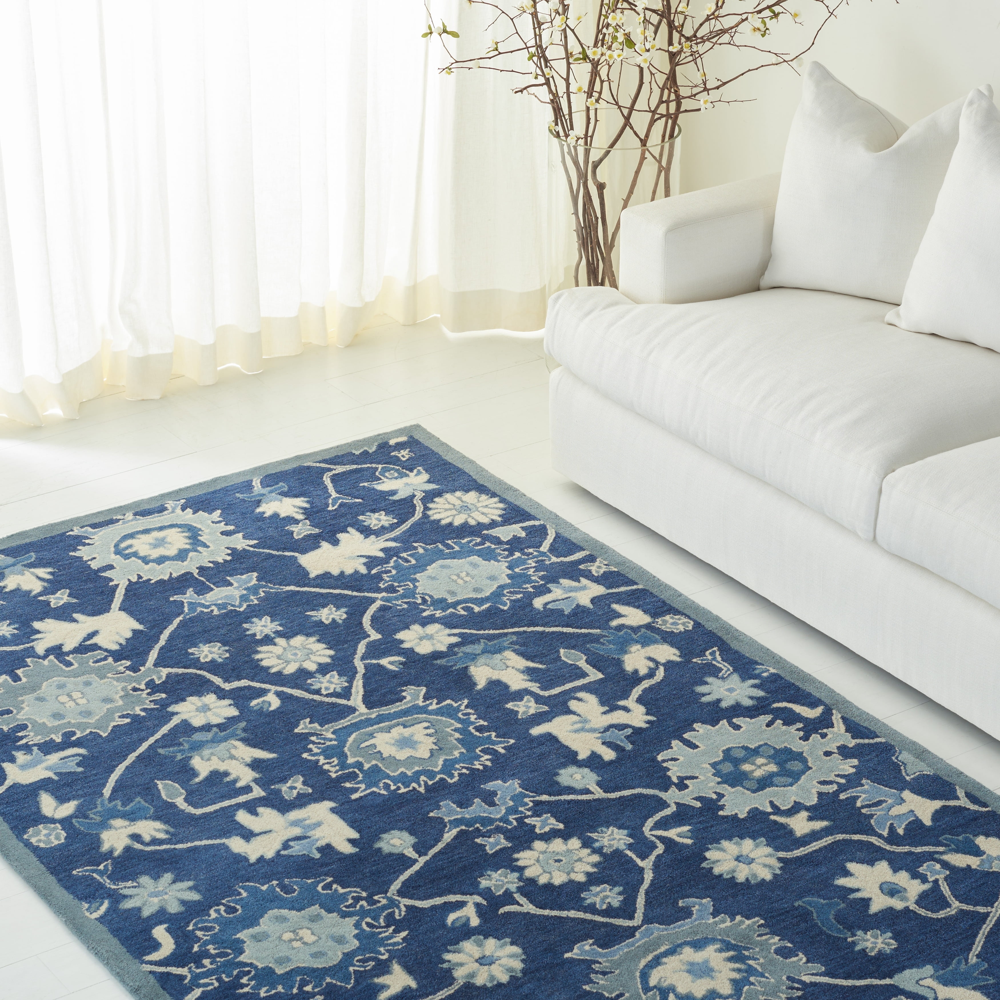 Chic Floral Blue/Ivory Hand-Knotted Wool Area Rug 8' x 10'