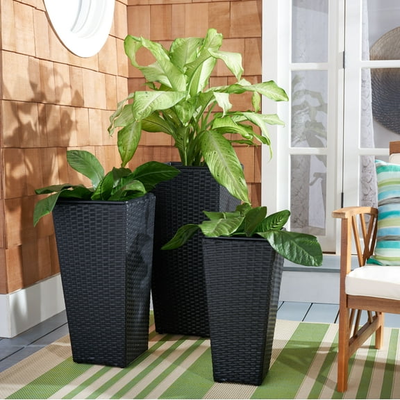 Safavieh Lendson Solid Rattan Patio 3-Piece Flower Pot Set, Black