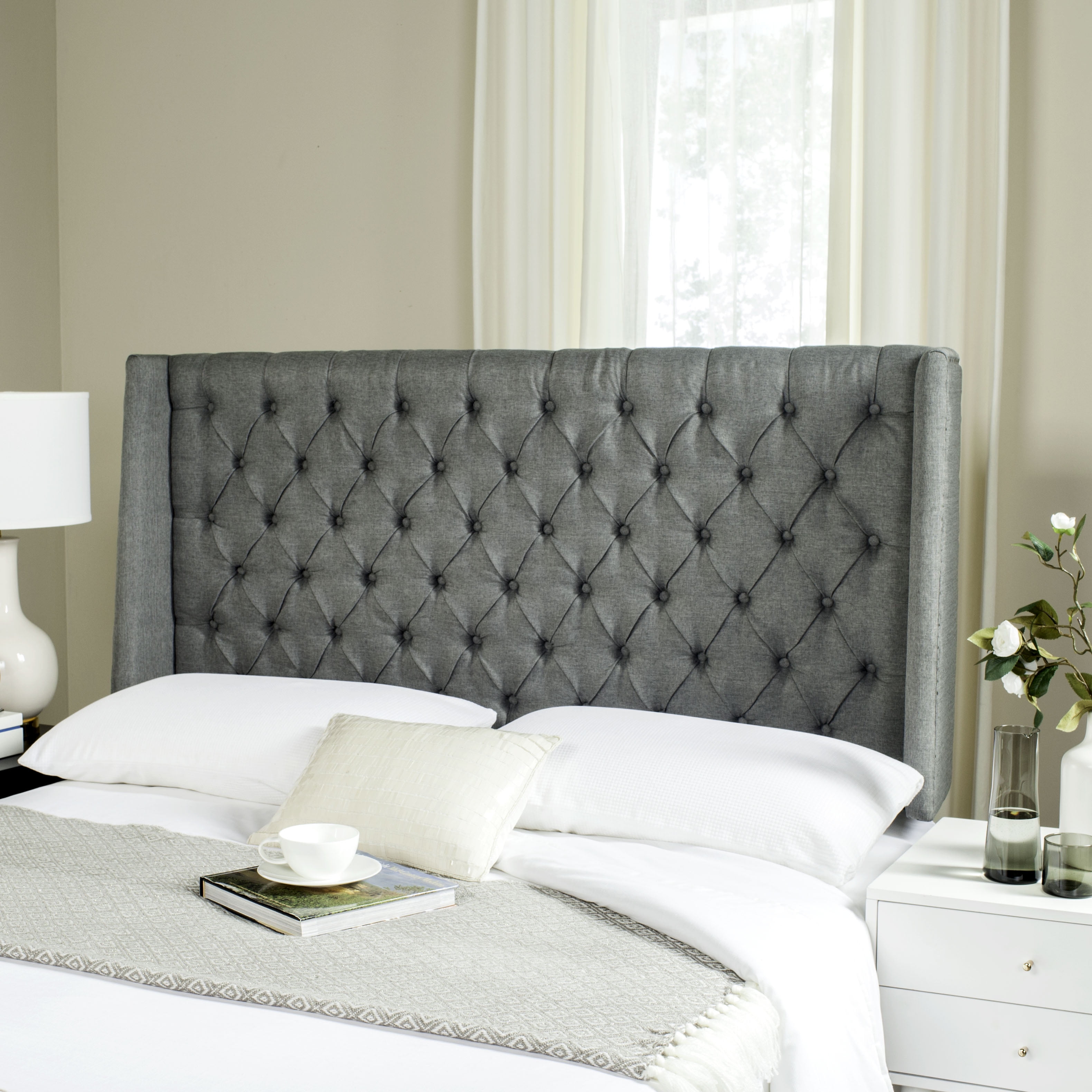 Safavieh London Retro Winged Tufted Headboard with Flat Nail Heads