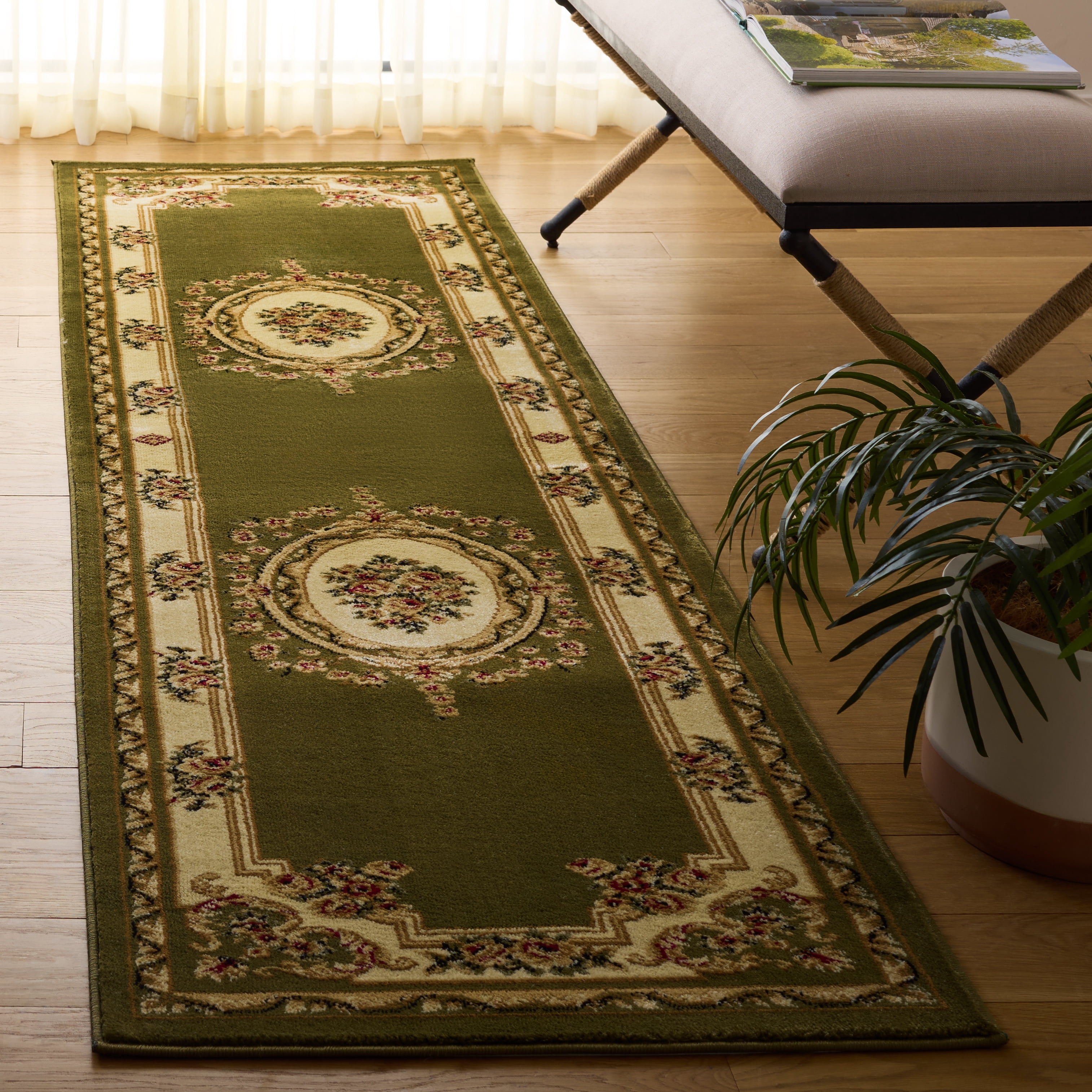 Safavieh Lyndhurst Katherine Floral Runner Rug, Sage/Ivory, 2'3" x 12'