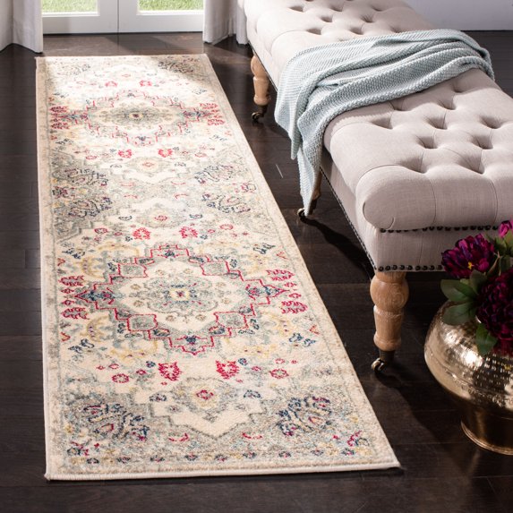 Safavieh Madison Marcella Distressed Runner Rug, Ivory/Gray, 2'2" x 8'