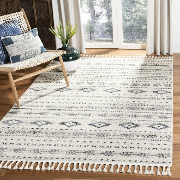 Safavieh Marrakech Earleen Southwestern Fringe Area Rug or Runner