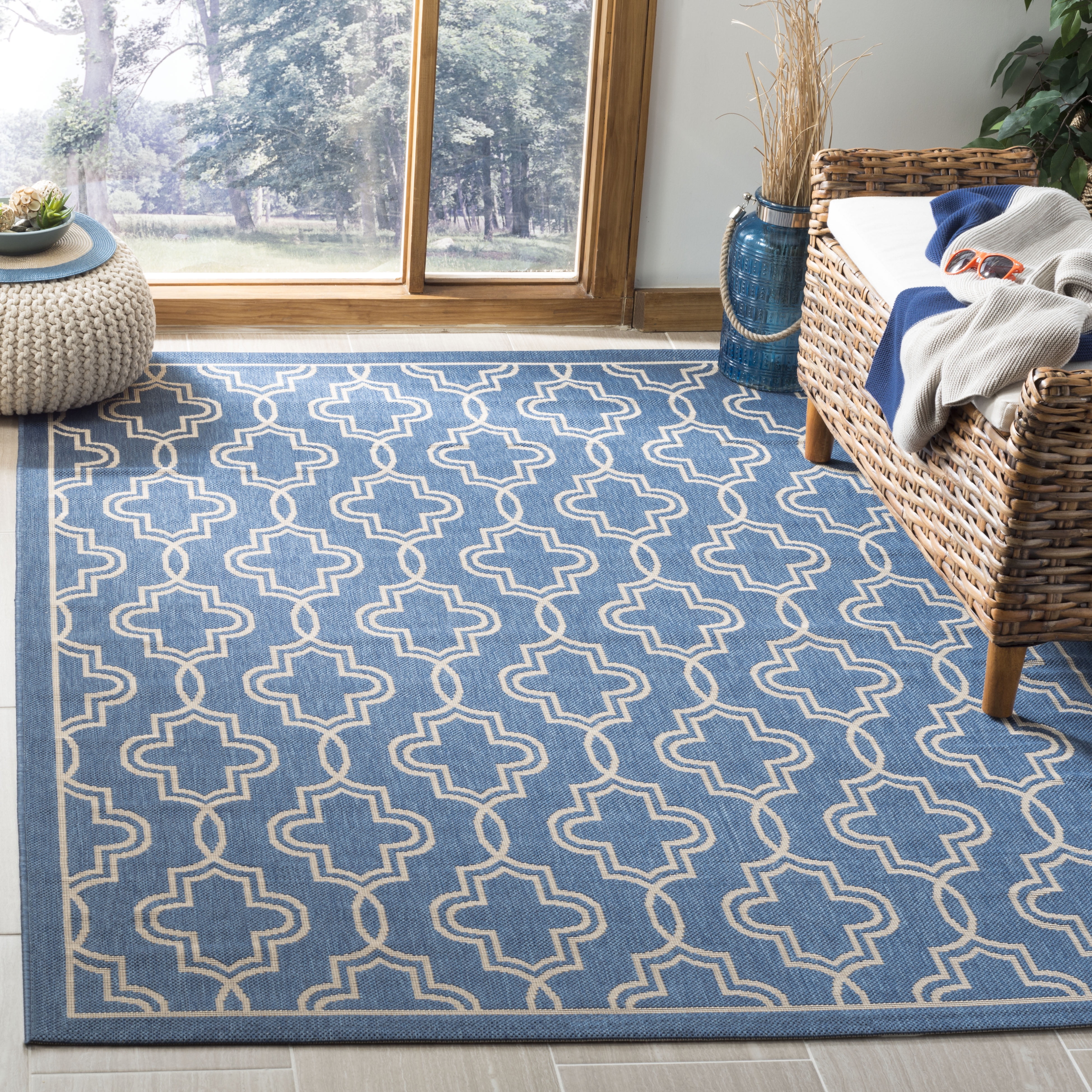 Overlapping Outdoor Rugs Safavieh Martha Stewart Rae Geometric Overlap Indoor/Outdoor Area Rug ...