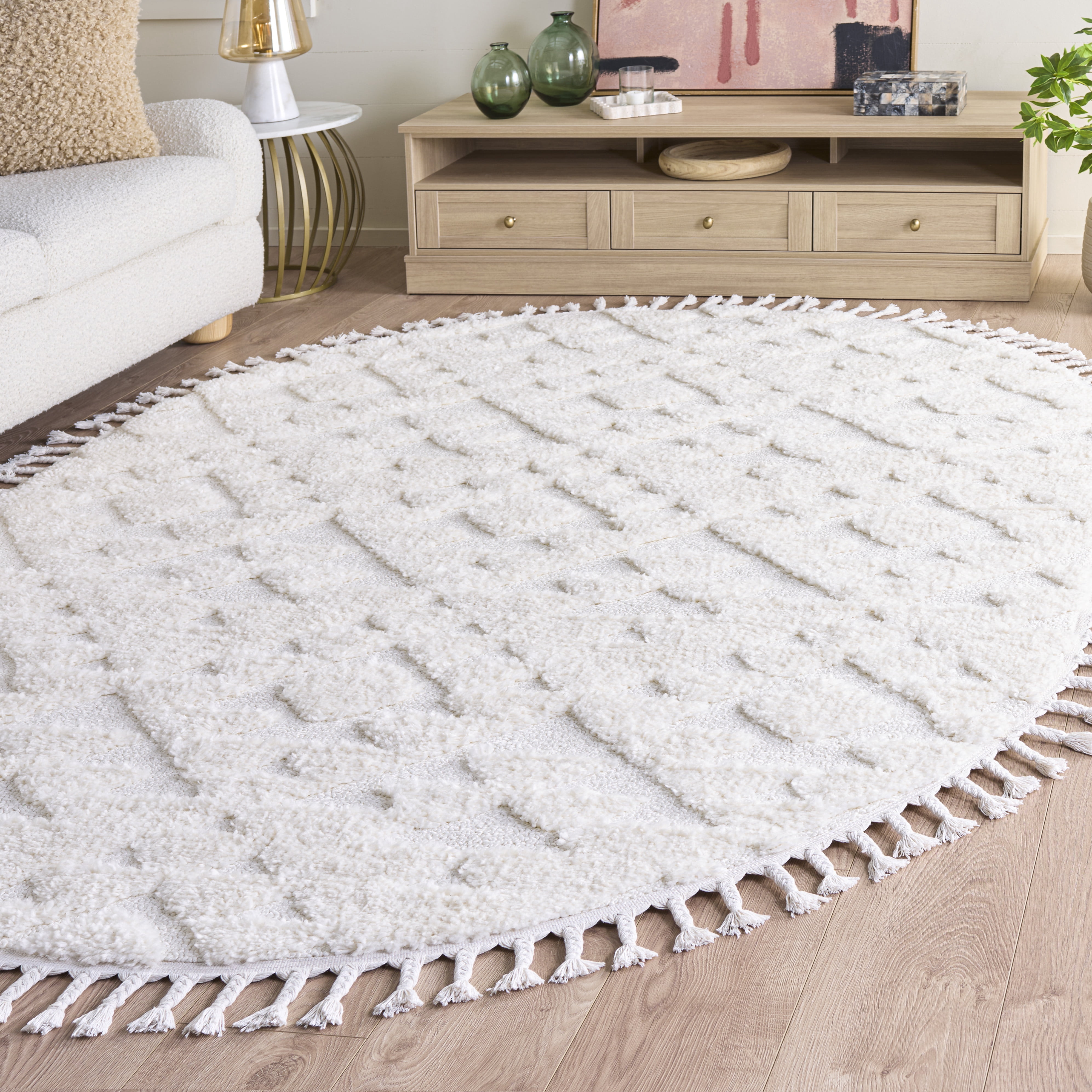 Safavieh Moroccan Tassel Larry Geometric Shag Area Rug, Ivory, 6' x 8' Oval