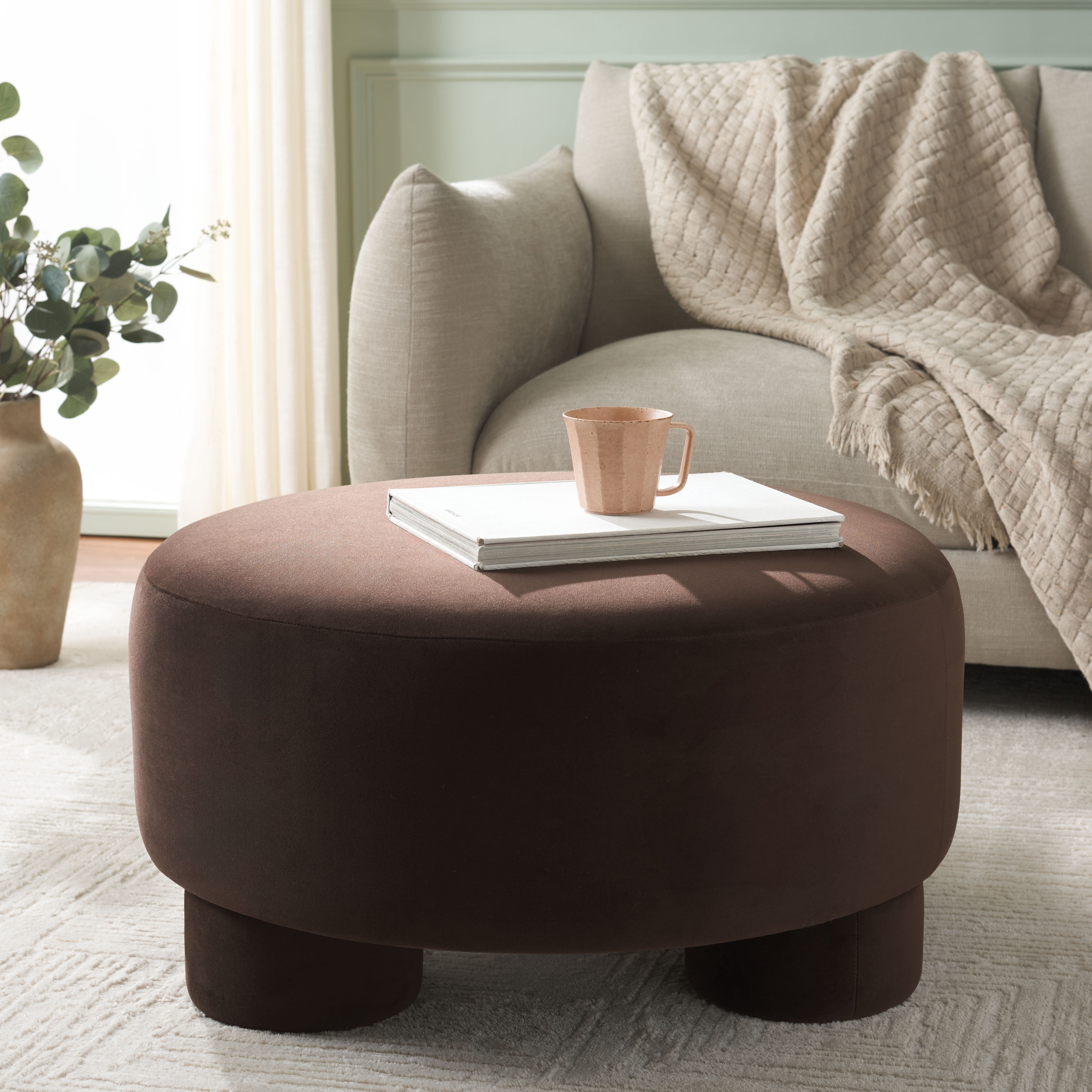 Safavieh Naref Cocktail Mid-Century Round Ottoman, Chocolate