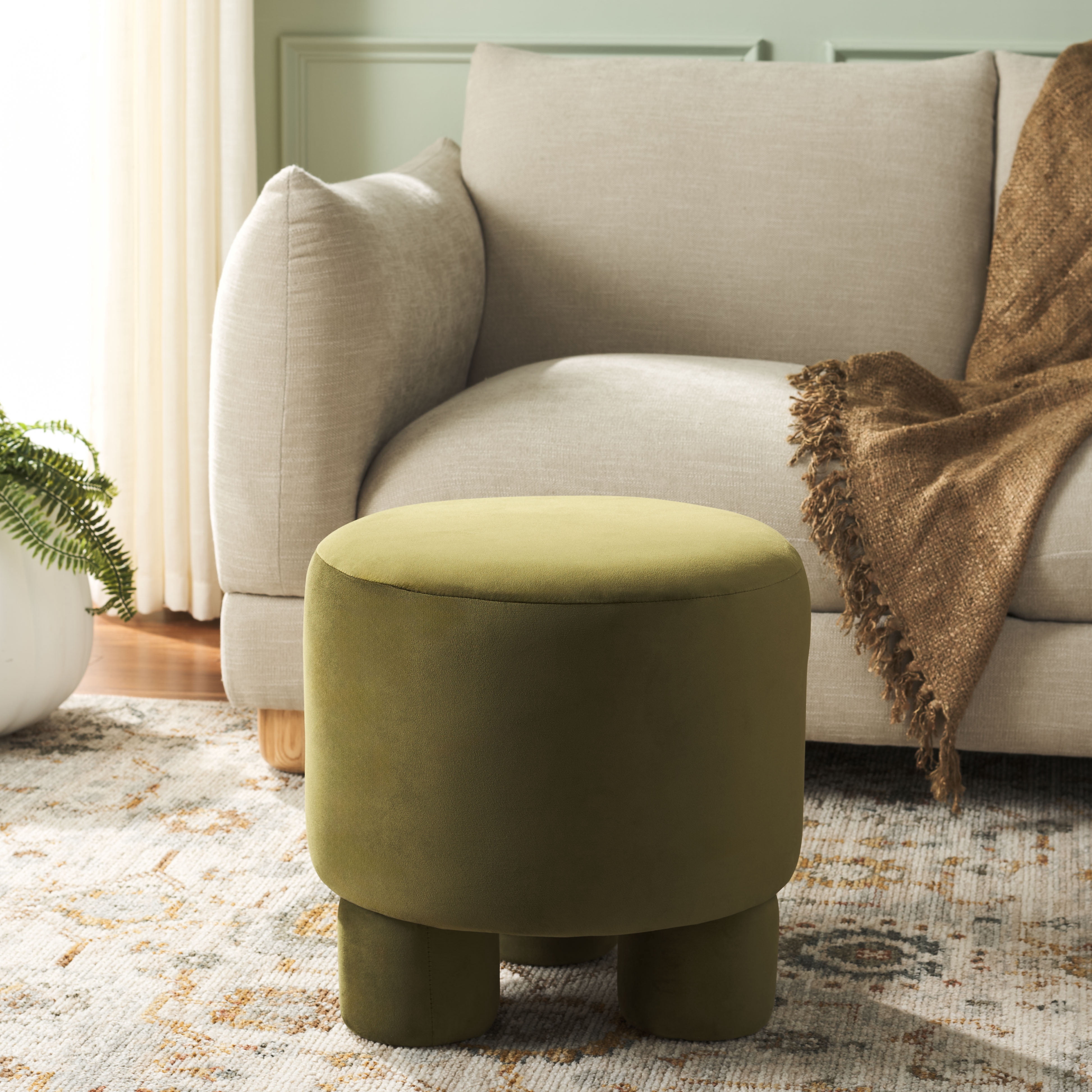 Safavieh Naref Mid-Century Round Ottoman, Olive