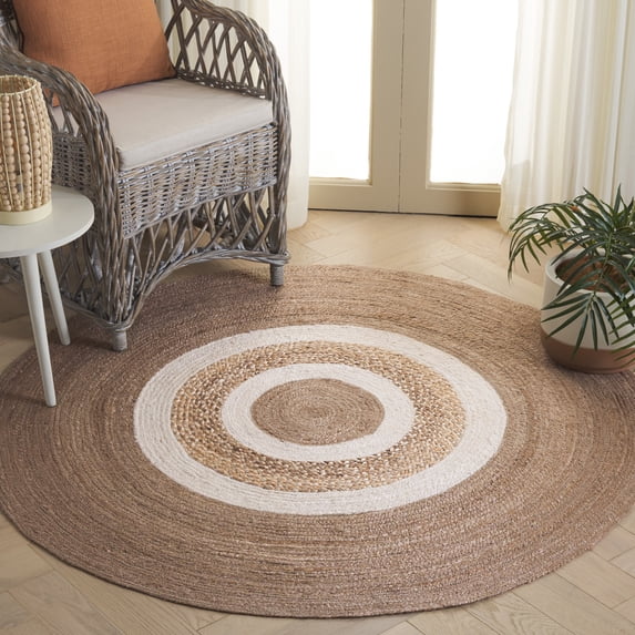 Safavieh Natural Fiber Daniel Bordered Area Rug, Natural/Gray, 5' x 5' Round