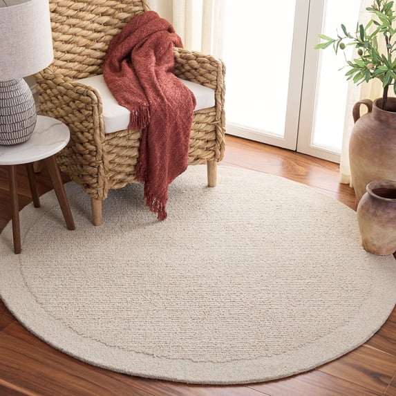 Safavieh Novelty Catherin Solid Color Area Rug, Beige, 4' x 4' Round