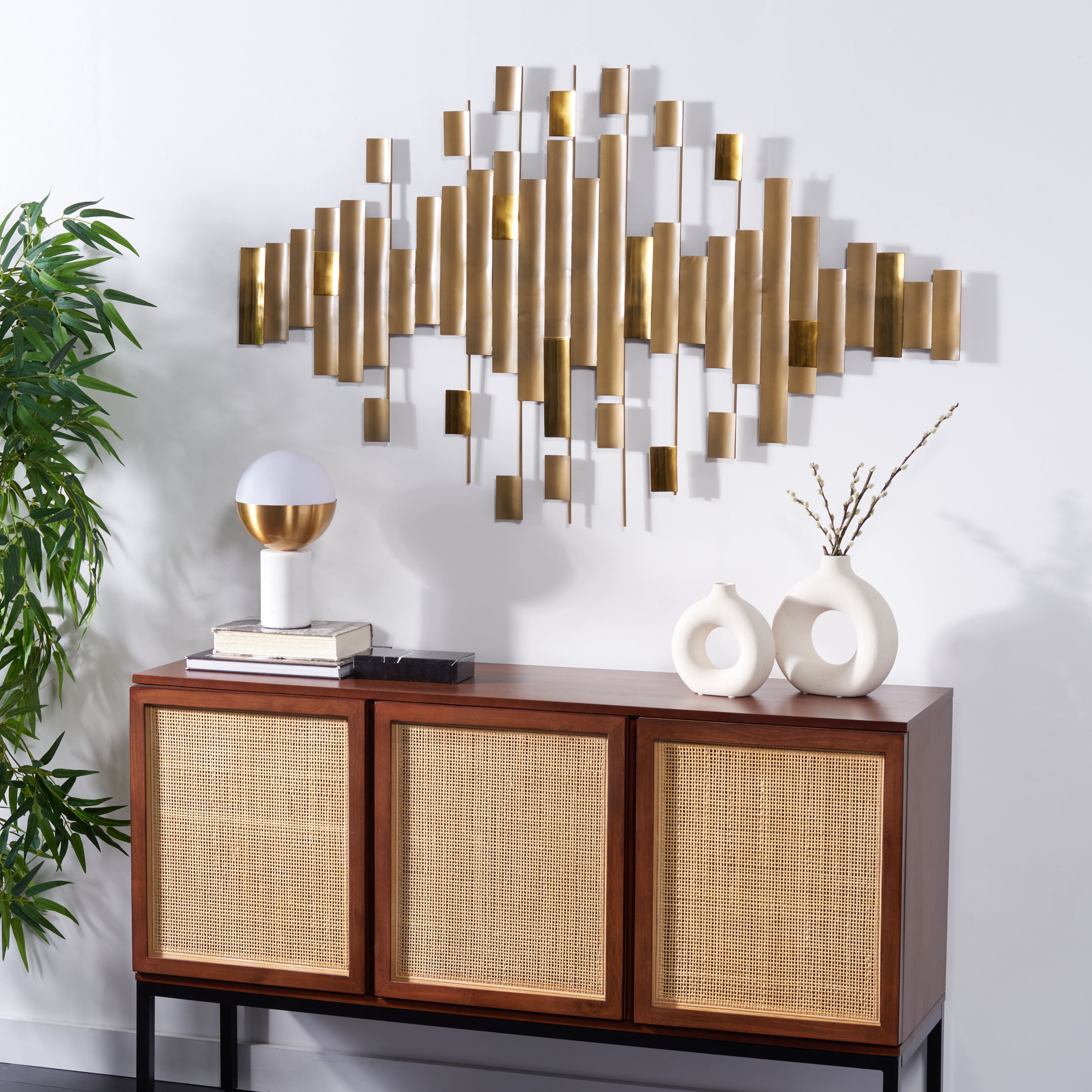 Safavieh Rena Modern Antique Brass Iron Wall Décor