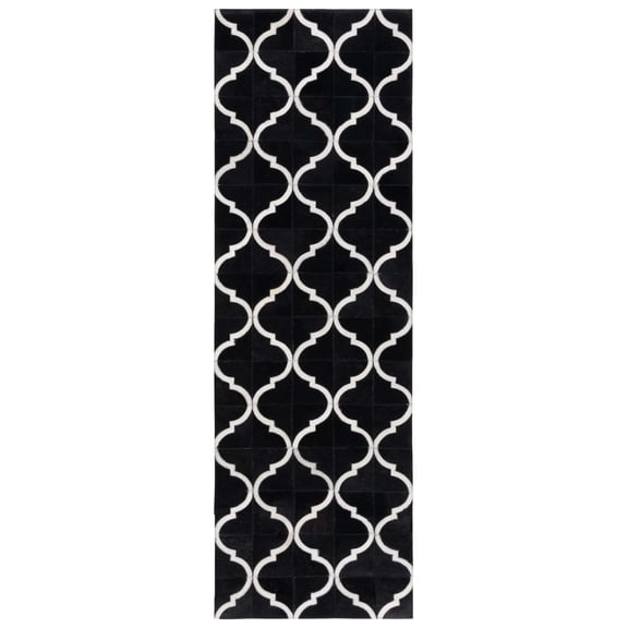 SAFAVIEH Studio Leather Evelyn Geometric Runner Rug, Black/Beige, 2'3" x 7'
