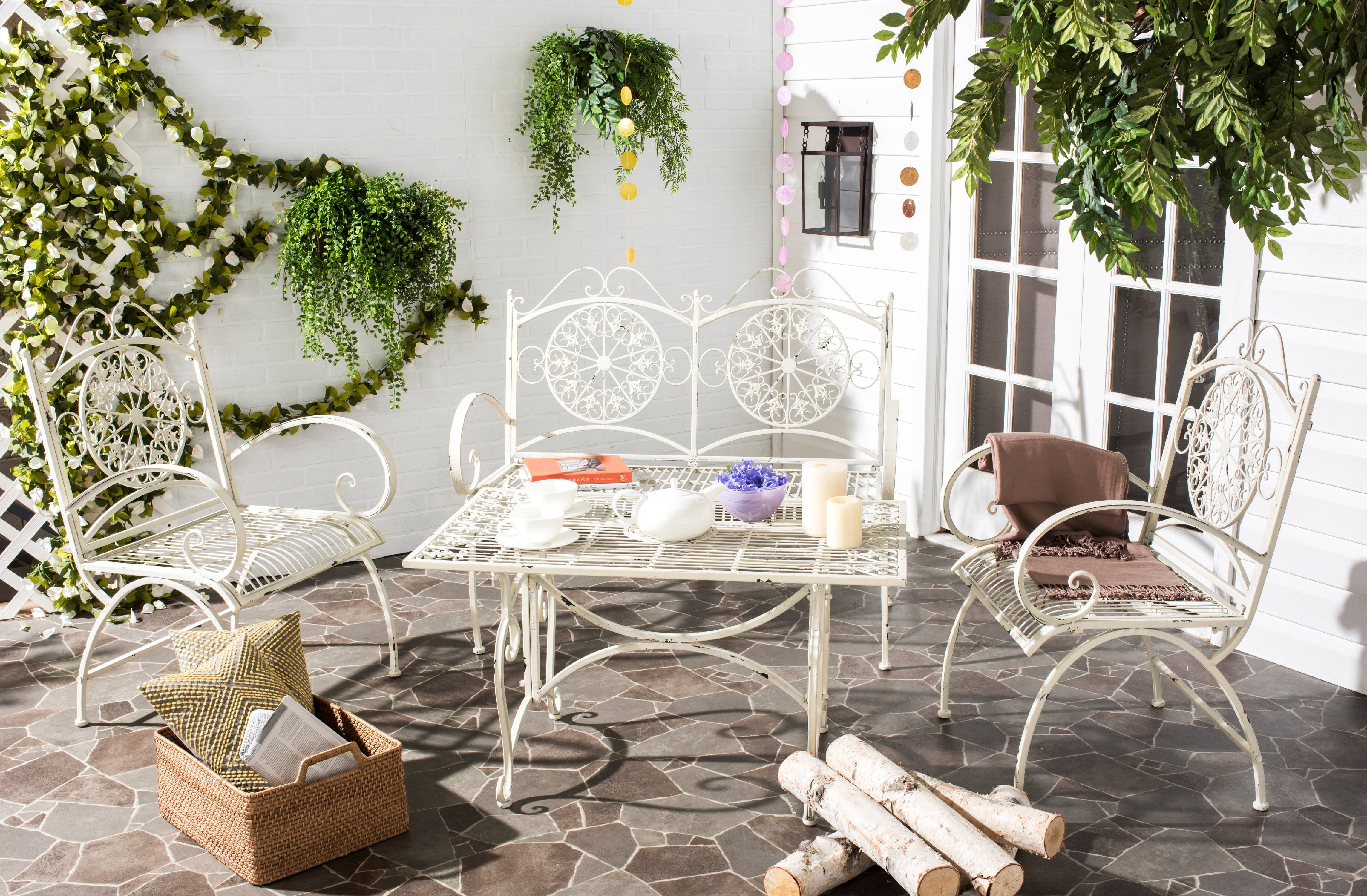 Safavieh Sophie Outdoor Traditional 4 Piece Living
