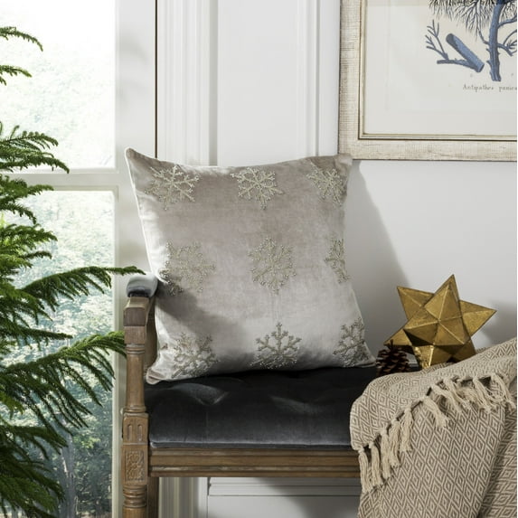 Safavieh Sydnee Snowflake Novelty Pillow