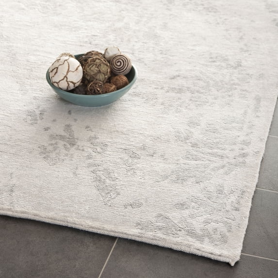 Safavieh TB944A Tibetan Platinum