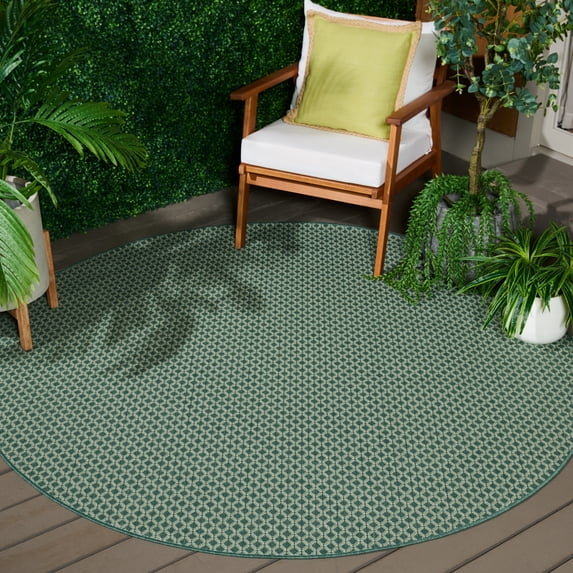 Safavieh Terrace Bayon Geometric Indoor/Outdoor Area Rug, Dark Green/Light Green, 6'7" x 6'7" Round