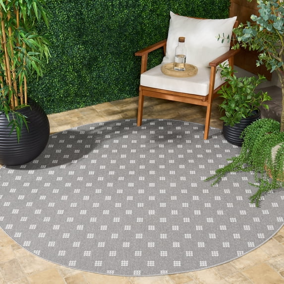 Safavieh Terrace Kelleh Geometric Indoor/Outdoor Area Rug, Gray/Ivory, 6'7" x 6'7" Round