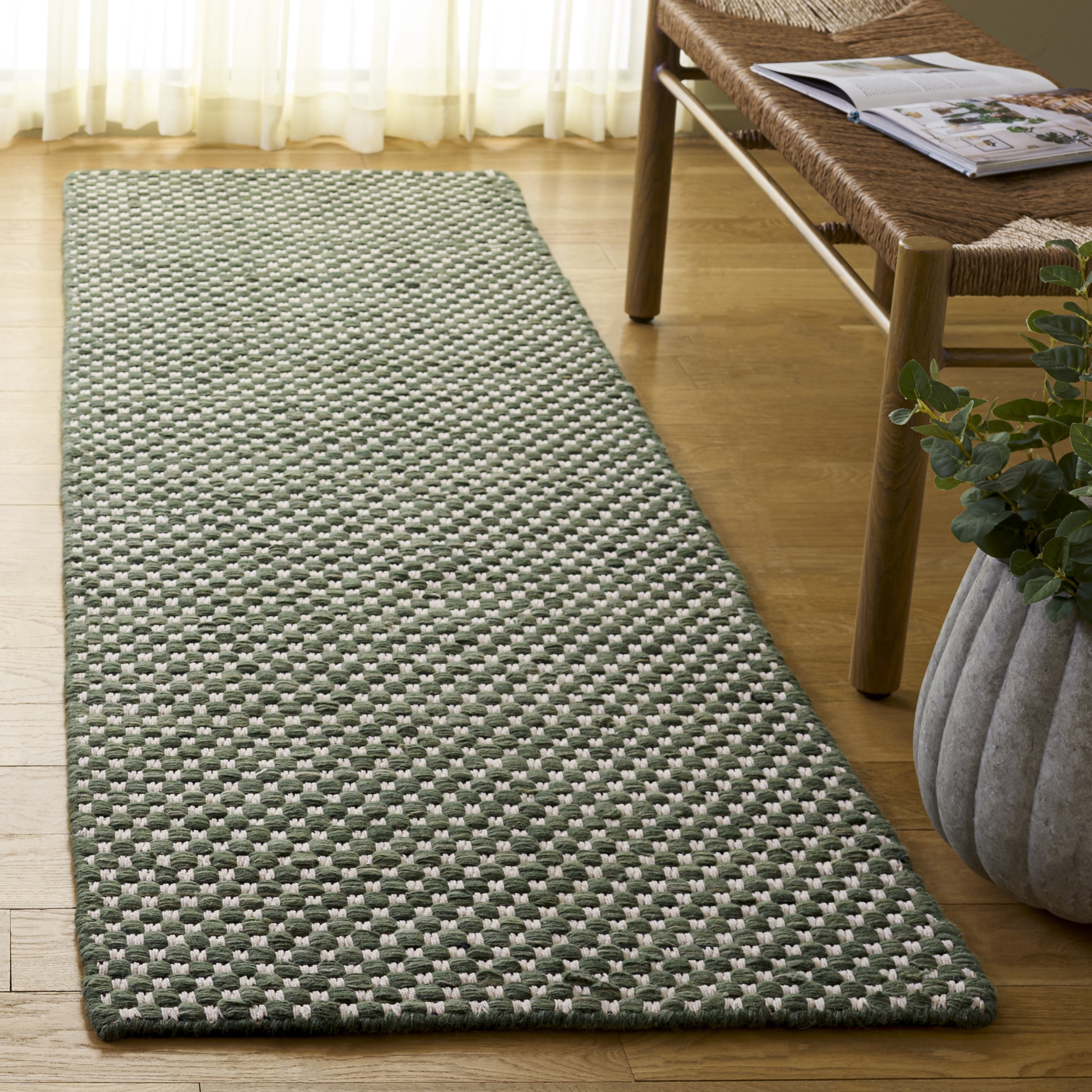 Safavieh Vermont Brigham Solid Color Runner Rug, Green/Ivory, 2'3" x 8'