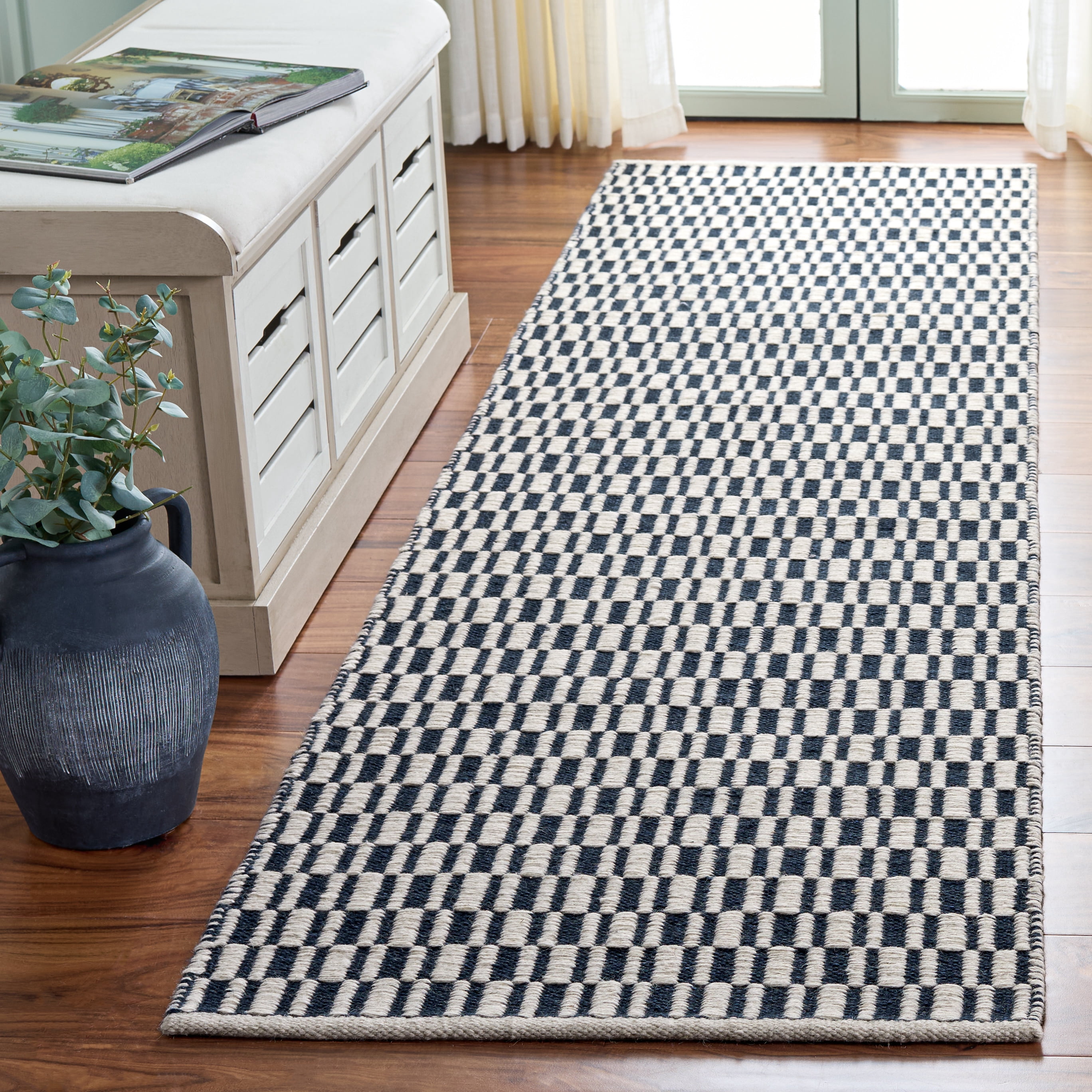 Safavieh Vermont Osmond Solid Color Runner Rug, Navy/Ivory, 2'3" x 9'