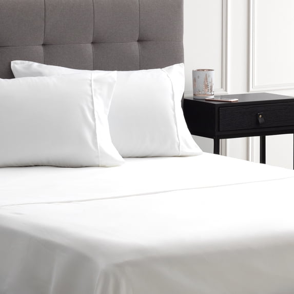 Safdie & Co. 4-piece Modern Polyester Solid Double Sheet Set in White