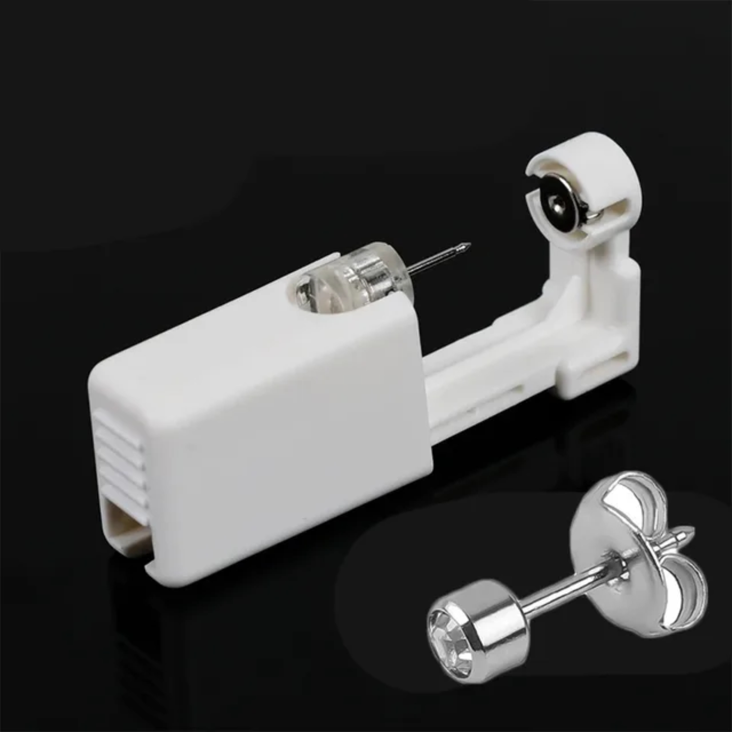 Safe Painless and Hygienic Disposable Ear Piercing Kit with Sterile