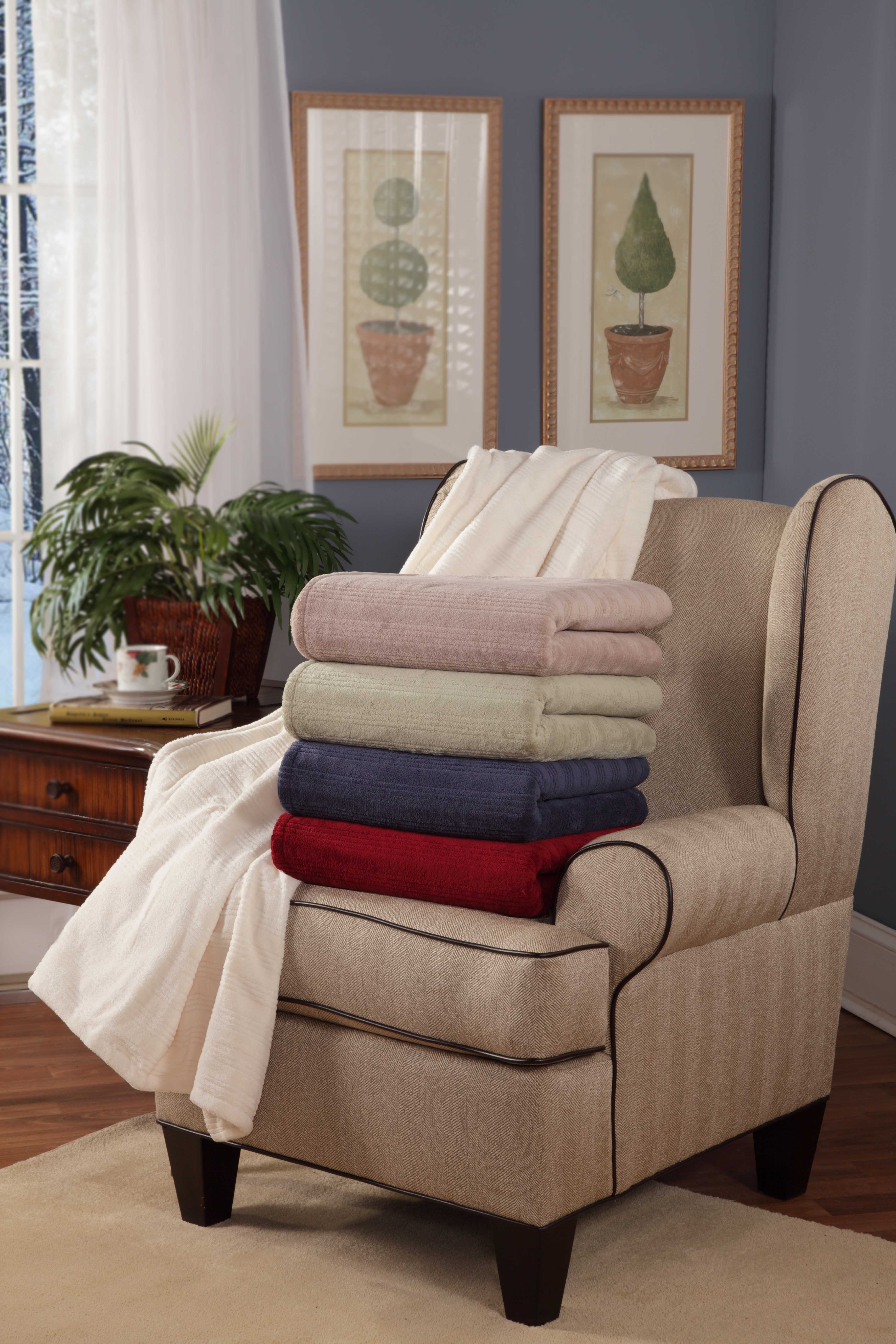 Soft Heat Electric Heated Blanket by Perfect Fit, Triple Rib Plush Fabric,  10-hour Auto Shut-Off Safety with Safe and Warm Low Voltage and Invisiwire  Technology - Walmart.com