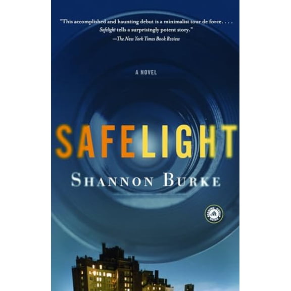 Pre-Owned Safelight Paperback