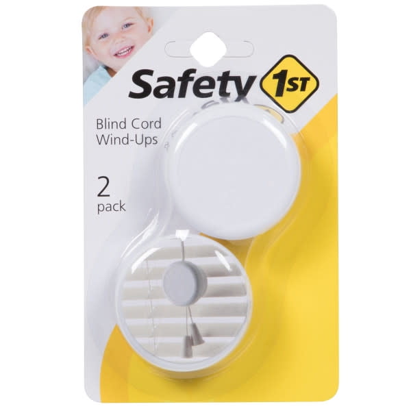 Safety 1st White Plastic Cord Wind-Ups 2 pk Safety 1st White Plastic Cord Wind-Ups 2 pk