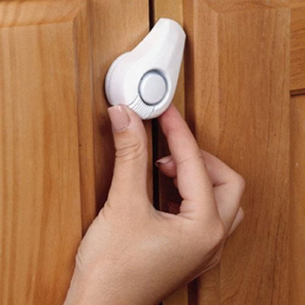 Safety 1st Lazy Susan Cabinet Lock for Childproofing, White, 3 Piece
