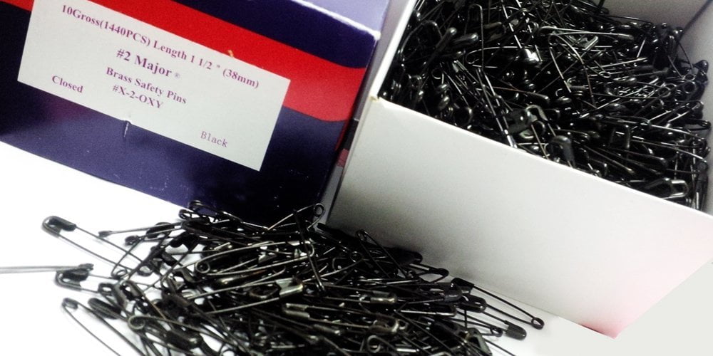 Safety Pins Black Safety Pins Size 2 Length 1 1/2" (50 Pins / Bag