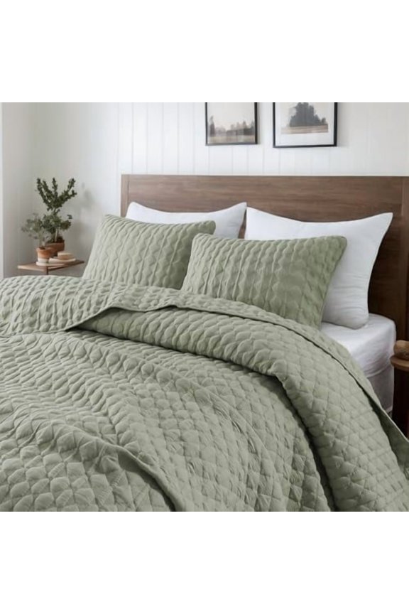Sage Green Quilt King Size Bedding Sets with Pillow Shams, Lightweight Soft Bedspread Coverlet, Quilted Blanket Thin Comforter Bed Cover, All Season Spring Summer, 3 Pieces, 104x90 inches
