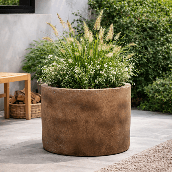 Sagebrook Home Modern Ceramic Planter - Elegant Decorative Vessel - Unique Home Accessory - Ideal for Indoor Gardening Enthusiasts