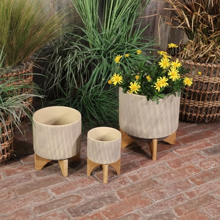Sagebrook Home Modern Neutral Tan Ceramic Planter with Mesh Design on Stand