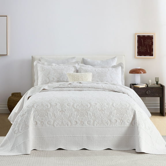 SahSahCasa 120"x120" King Bedspread 100% Cotton Oversized Quilted Bedspread Set with Pillow Shams, Lightweight Embroidered Bedding Set, White