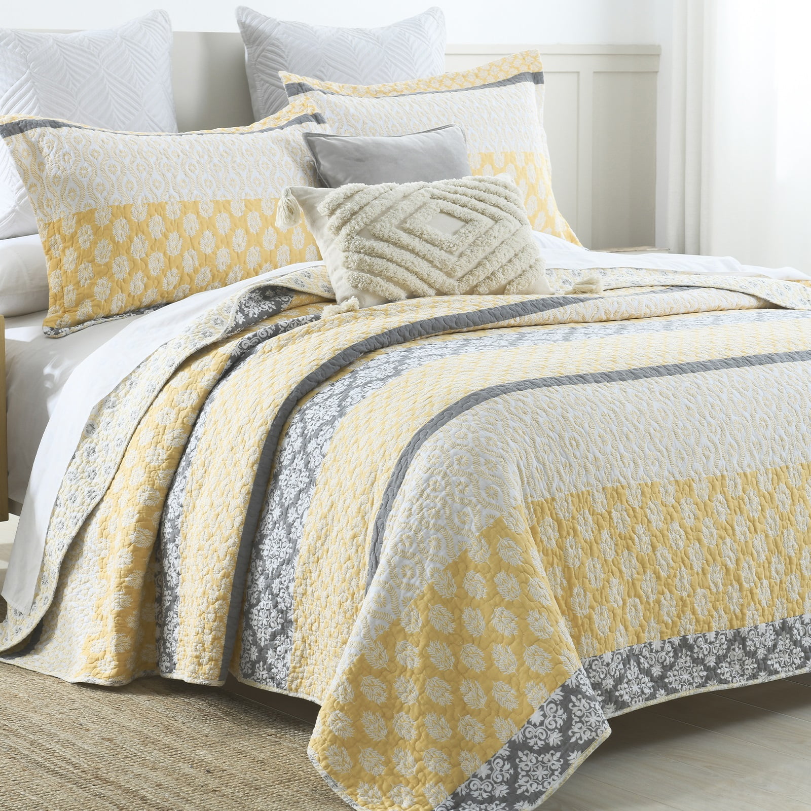 King Size Yellow and Gray Cotton Reversible Quilt Set