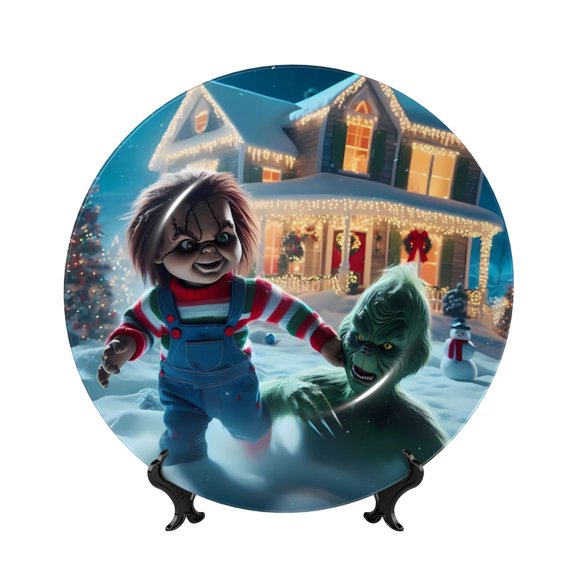 Saiise Chucky Print Bone China Decorative Plate Ceramic Decorative Plates with Display Stand Handmade Ceramic Wall Art Decor for Home Kitchen Bedroom Decorative-6in