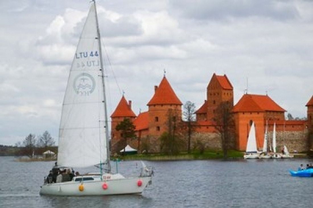Sailboat with Island Castle by Lake Galve Trakai Lithuania Canvas Art - Keren Su DanitaDelimont (17 x 11)