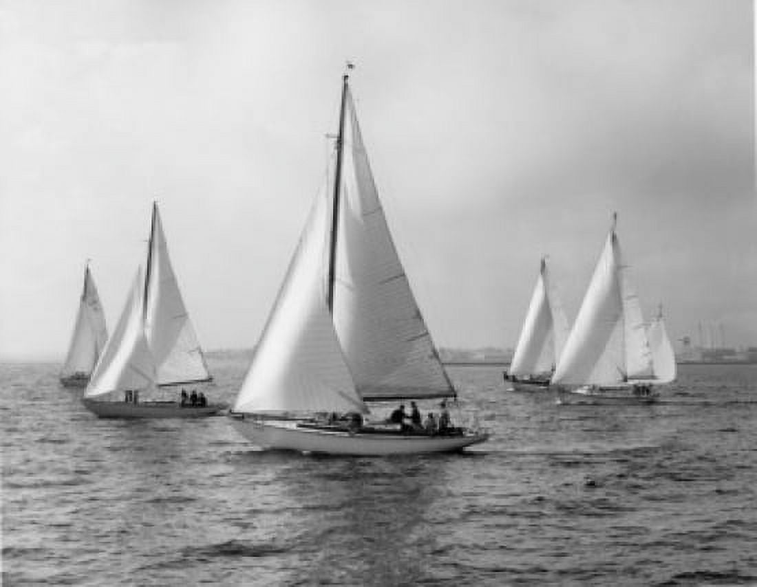 Sailboats in the sea Canvas Art - (18 x 24)