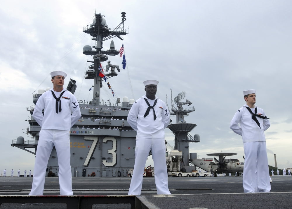 Sailors man the rails aboard the aircraft carrier USS George Washington Canvas Art - Stocktrek Images (34 x 24)