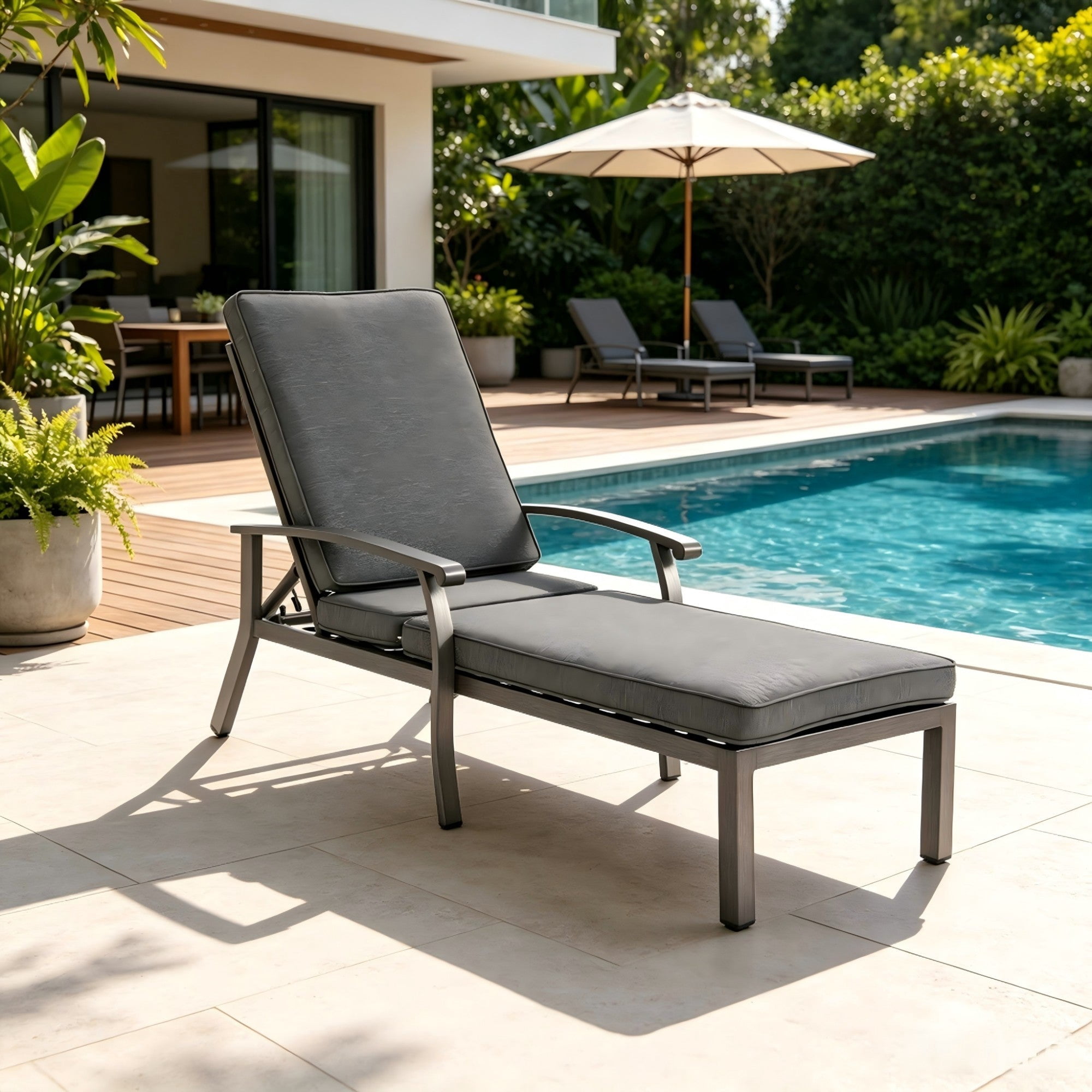Sailvan Cast Aluminum Outdoor Chaise Lounge Chair with Thick Cushions,5-Position Adjustable Reclining Patio Lounger Grey