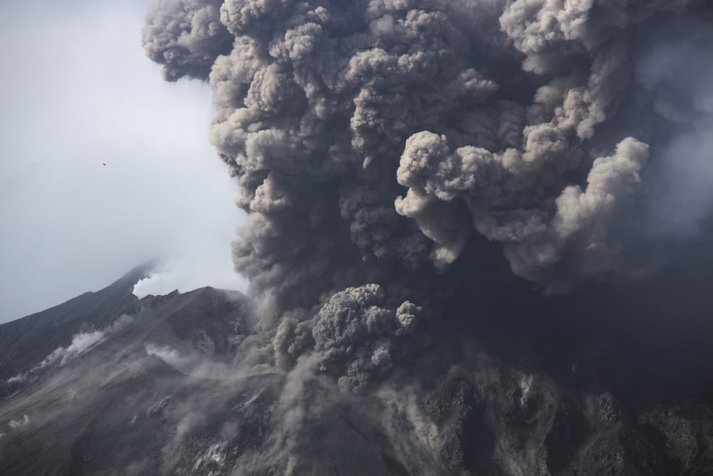 Sakurajima eruption Kagoshima Japan Canvas Art - Martin RietzeStocktrek Images (17 x 12)