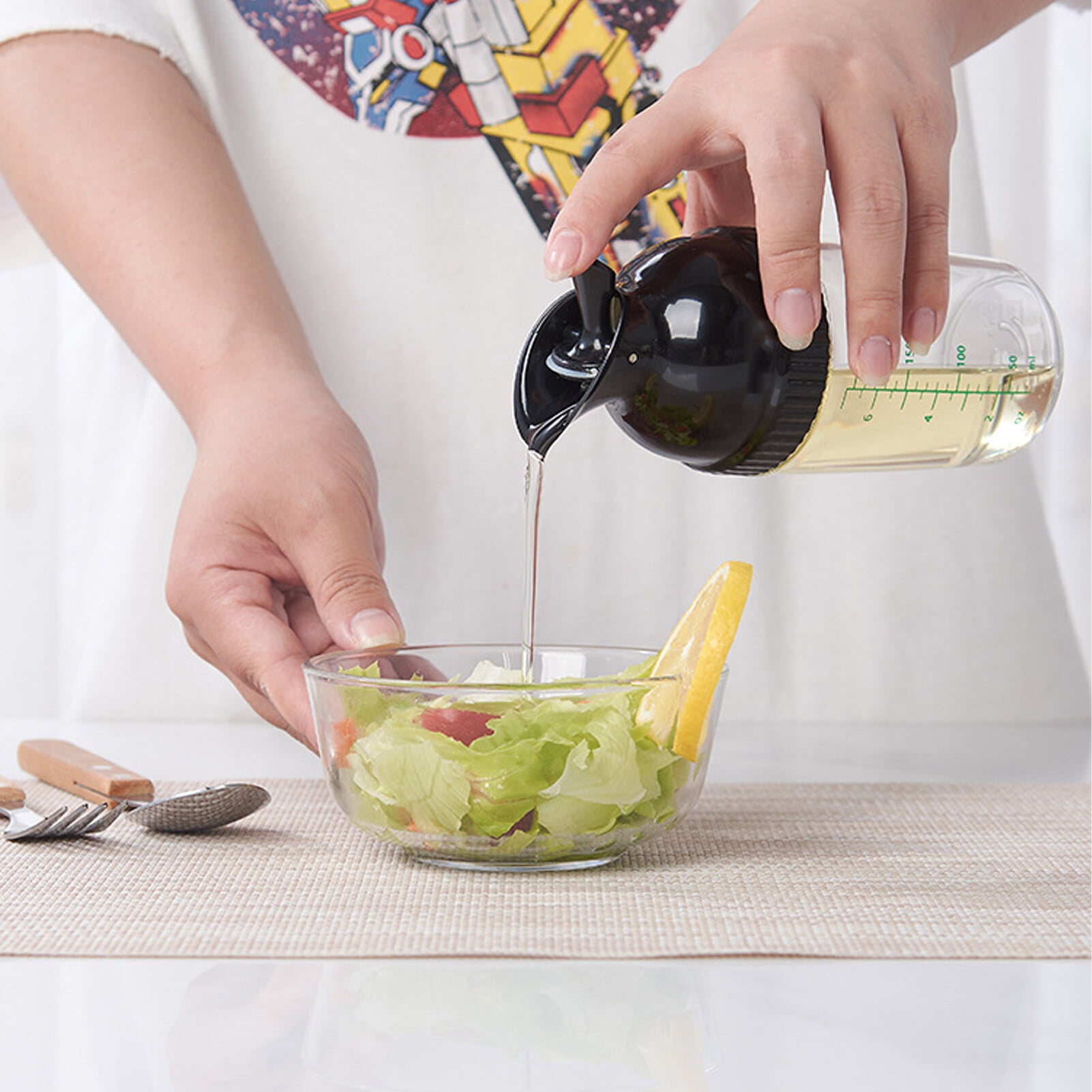 Salad Dressing Shaker 200ml Kitchen Leakproof Salad Dressing Mixing