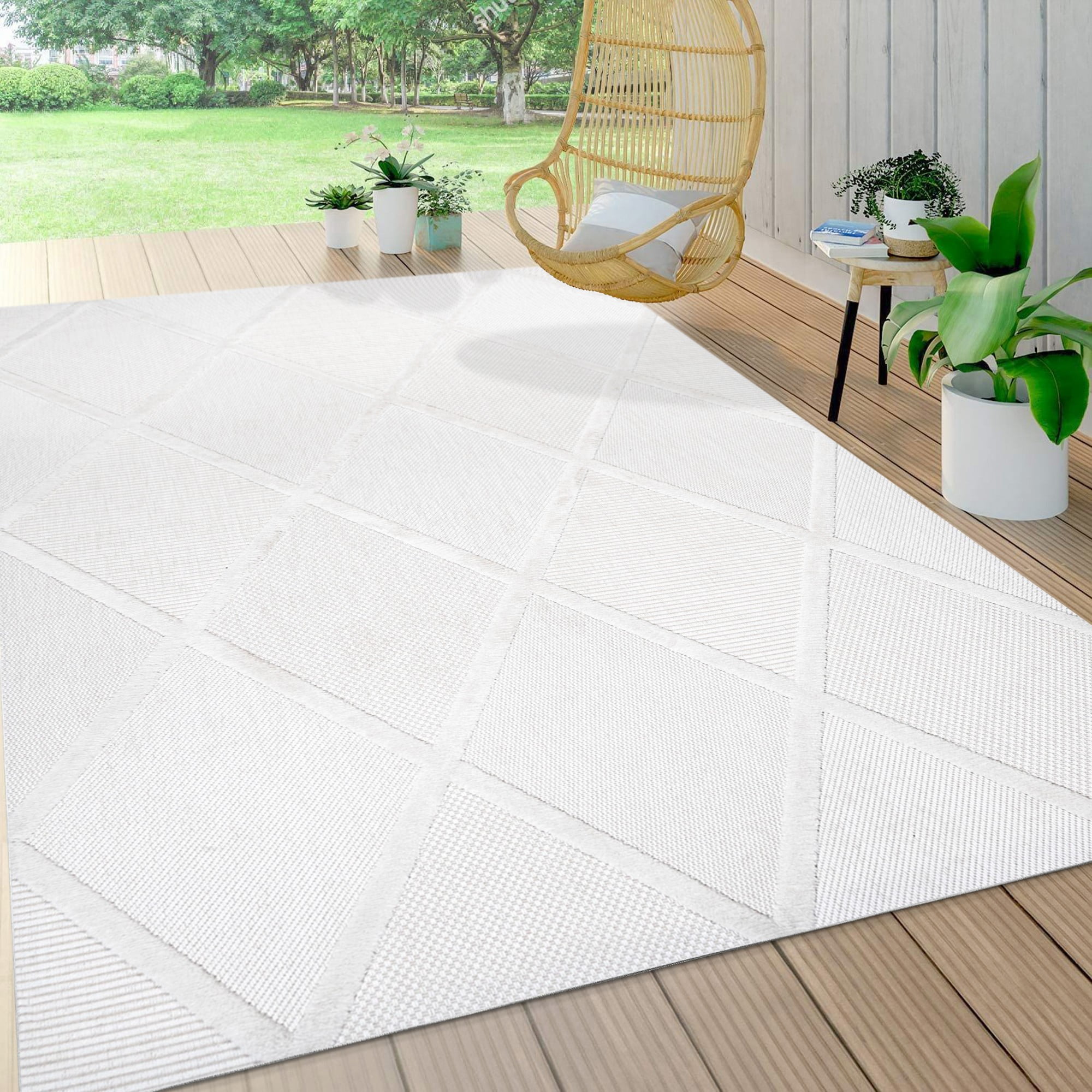 Ivory Trellis 5x8 Synthetic Indoor/Outdoor Area Rug