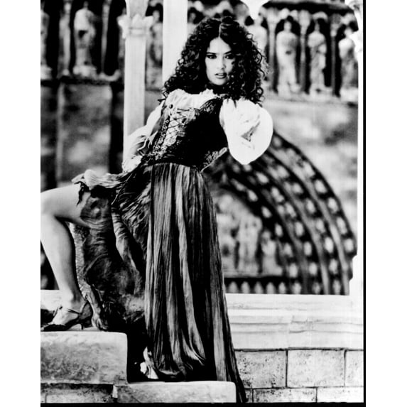 Salma Hayek In The Hunchback Of Notre Dame Black And White Photo Print (8 x 10) - Item # MVM71596