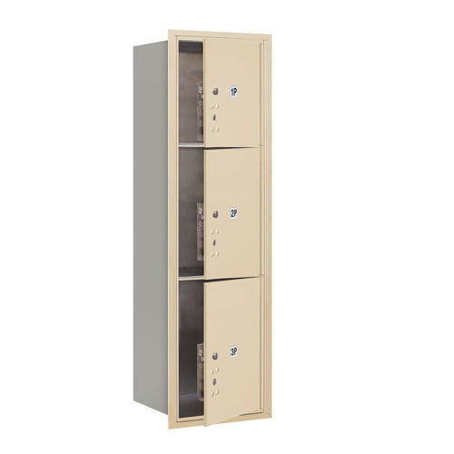 Salsbury Industries Recessed Private Aluminum 3 Unit 4C Horizontal Parcel Locker