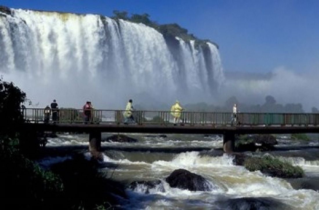 Salto Floriano Foz Do Iguacu Iguacu National Park Parana Brazil Canvas Art - Julie Bendlin DanitaDelimont (36 x 24)