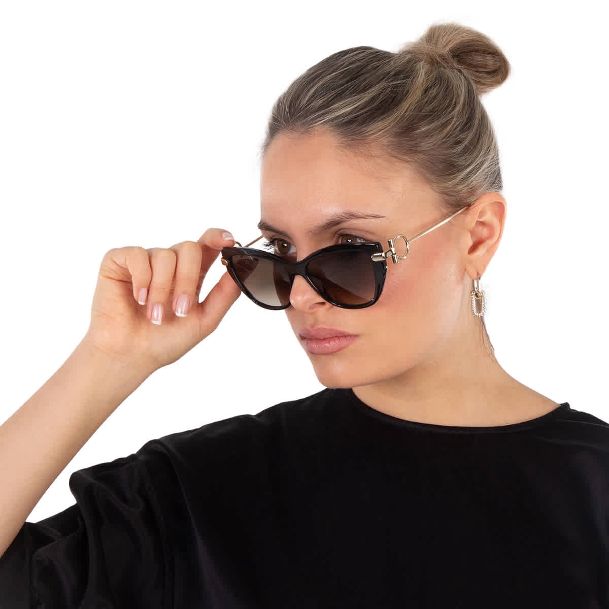 Salvatore Ferragamo Sunglasses SF928S 001 BLACK w Case SF928S Sunglasses - Salvatore Ferragamo Authorized Retailer  main image 3