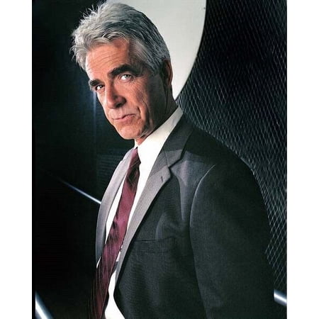 Sam Elliott cool pose looking sharp in grey suit and tie 8x10 inch photo
