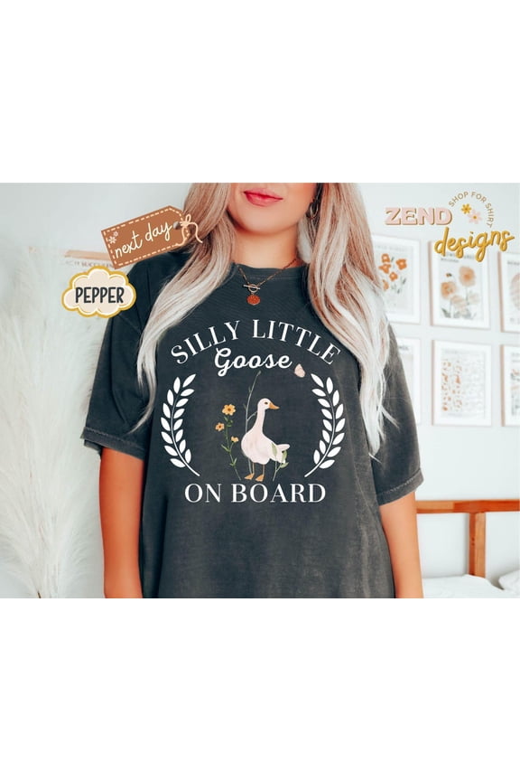 Goose Pregnancy Announcement Shirt, Goose Bump Pregnant Tshirt, Maternity Clothing Gift, First Time Mom Gifts, New Mom Shirt